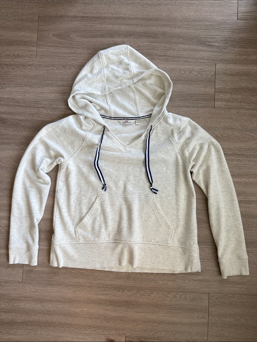 Vineyard Vines Coastal Hoodie Pullover - Cream